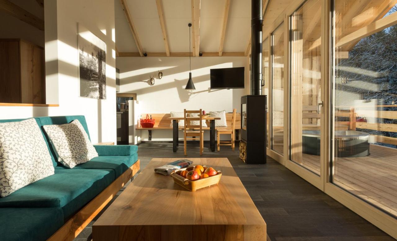 Forstgut - Premium Waldchalets Und Lodge Suiten Regen Dış mekan fotoğraf