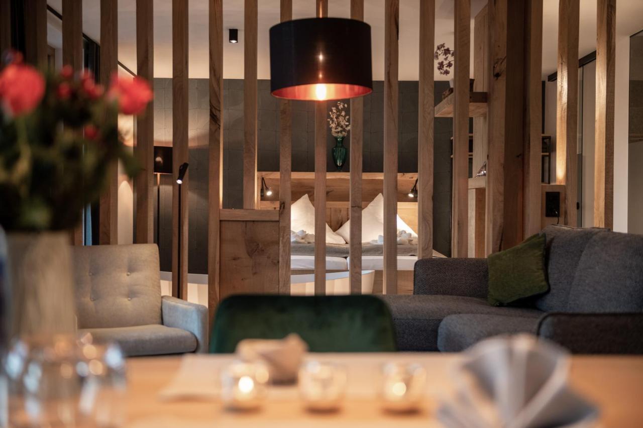 Forstgut - Premium Waldchalets Und Lodge Suiten Regen Dış mekan fotoğraf