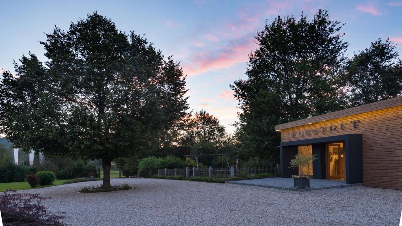 Forstgut - Premium Waldchalets Und Lodge Suiten Regen Dış mekan fotoğraf